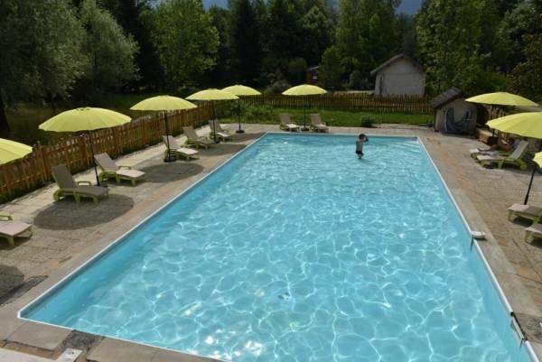 Cabanes D'Aiguebelette Saint-Alban-de-Montbel エクステリア 写真